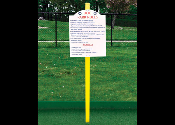 Doggie Playsystems - Dogpark Equipment - signs